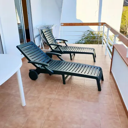 Dom wakacyjny Welcoming House With Sea View In Salionc
