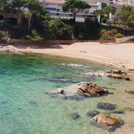 Welcoming House With Sea View In Salionc * Canet De Mar